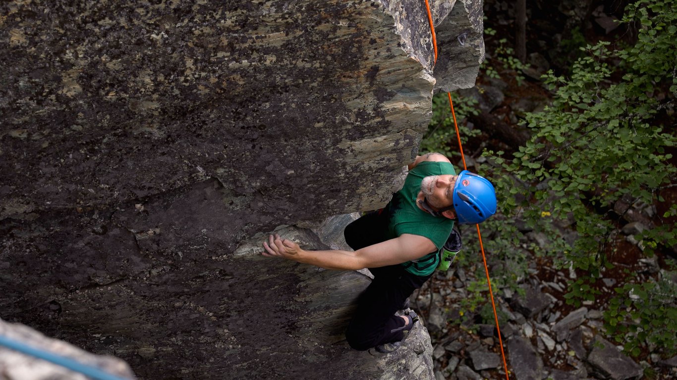 Whitefish Private Guided Rock Climbing Full-Day Tour Image 12