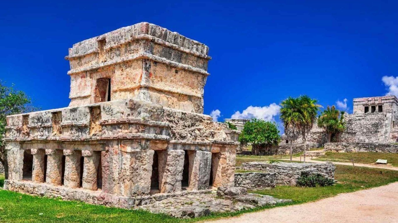 Private Cobá or Tulum Ruins & Akumal Sea Turtles with Lunch Tour Image 8