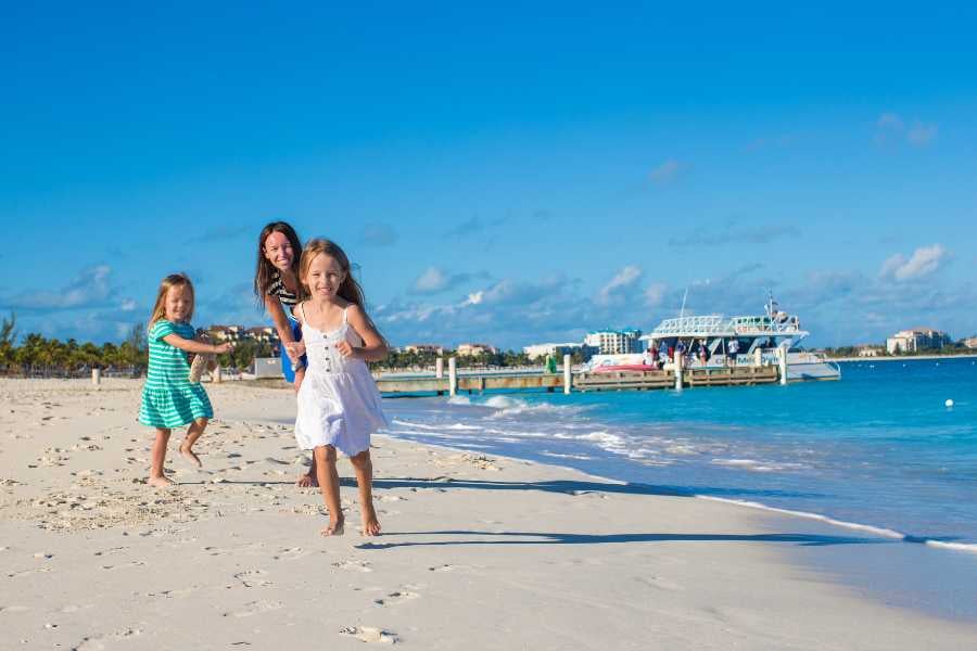 Children are playing on the beach