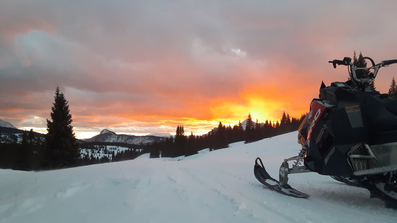 Full Day Snowmobile Tour Near Durango Tour Image 7
