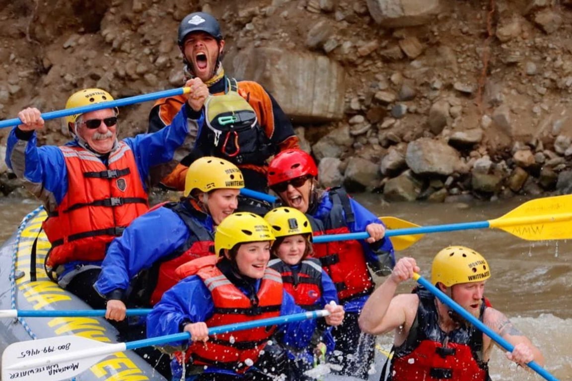 Yellowstone River Full Day Paradise Raft Trip Tour Image 8