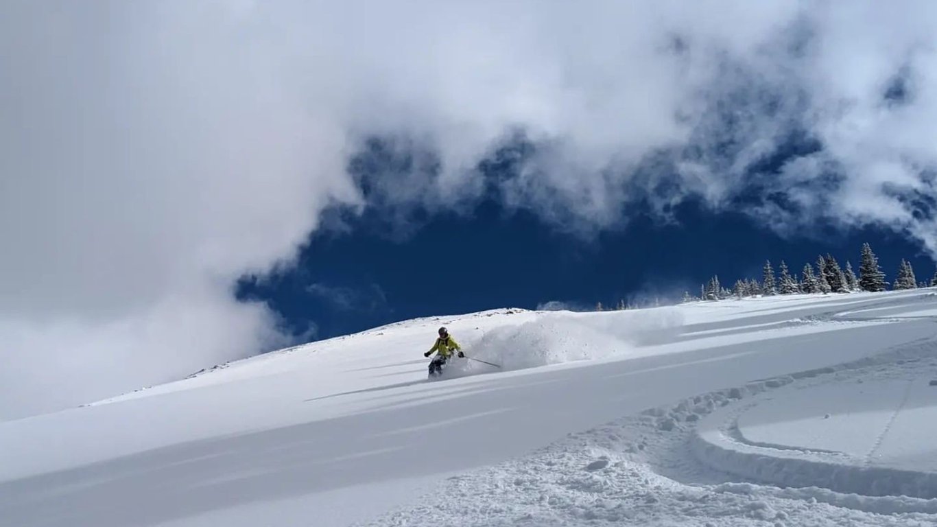 Snowmobile Assist Backcountry Ski Touring Tour Image 5