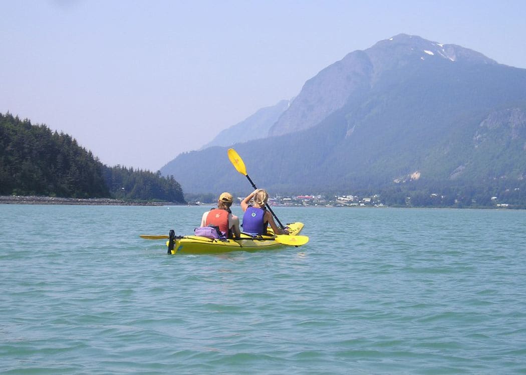 Inside Passage Kayak Tour Image 6