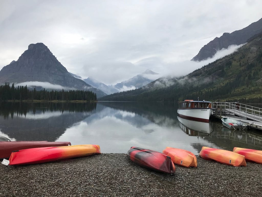 Many Glacier Tour & Two Medicine Tour review image 1
