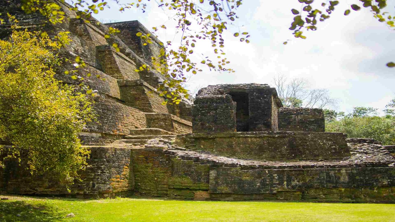 Thumbnail of video about Mayan Ruins in Belize City