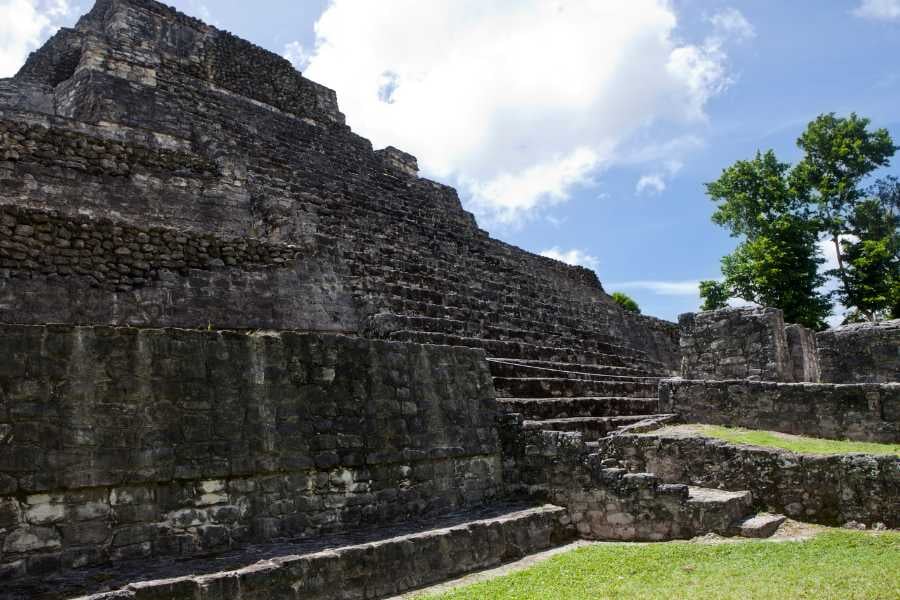 A beautiful view of the oxtankah ruins