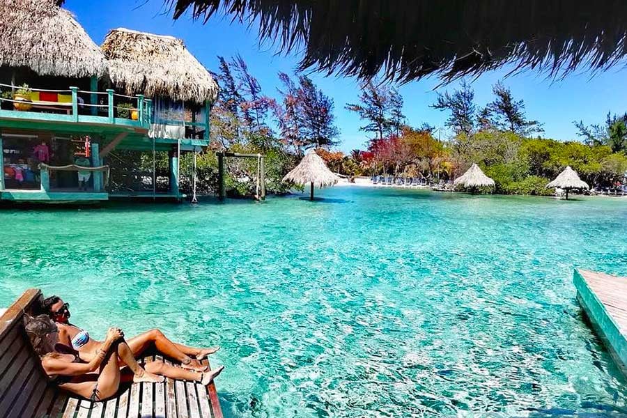 Understanding Roatan's Weather