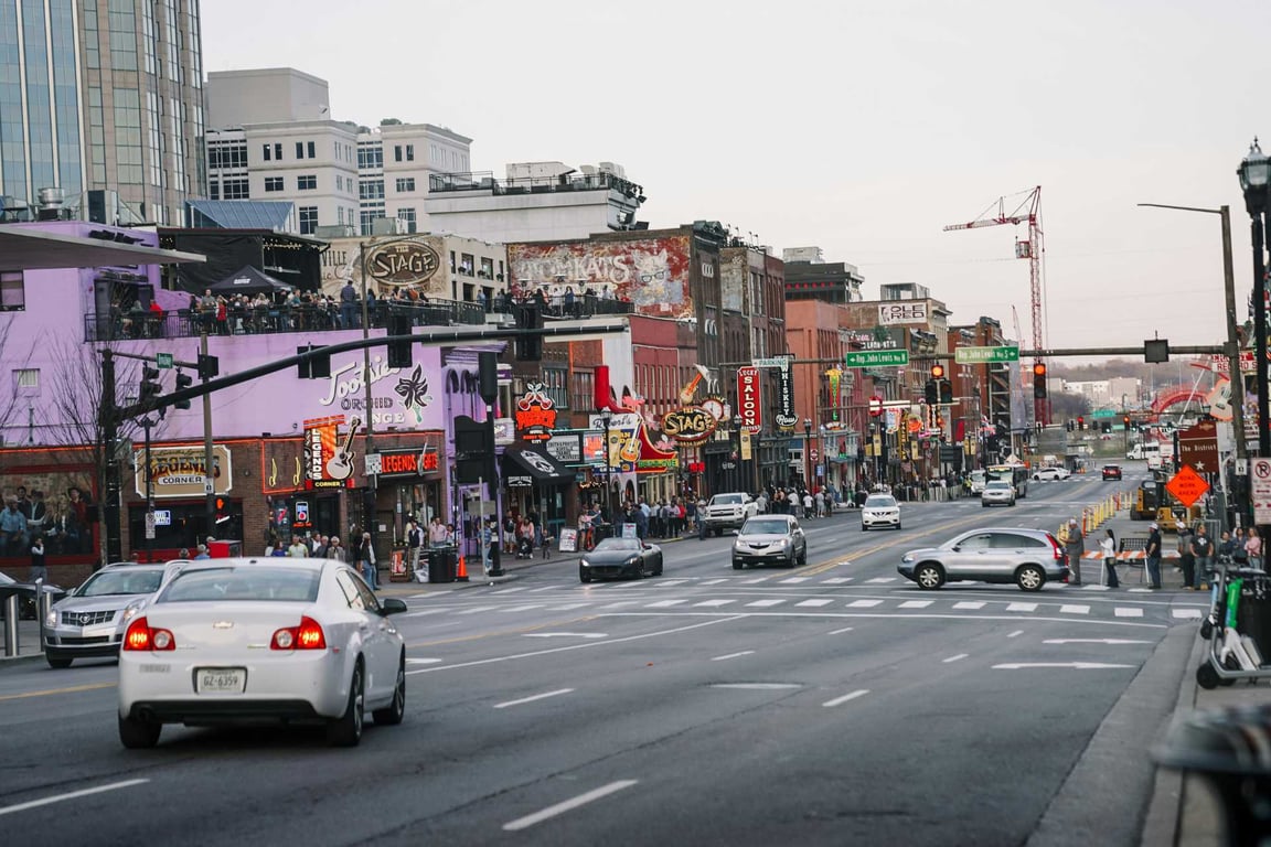 Our Nashville Transportation & Navigation Guide image