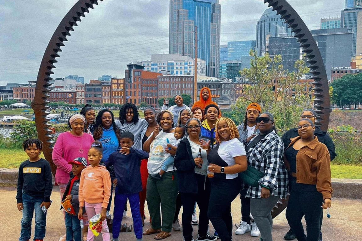 Legends of Music City Walking Tour image
