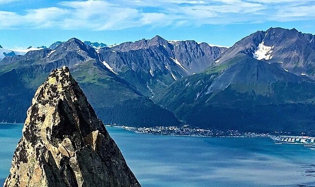 Two Lakes Park Park in Seward, Alaska: What Makes It So Special