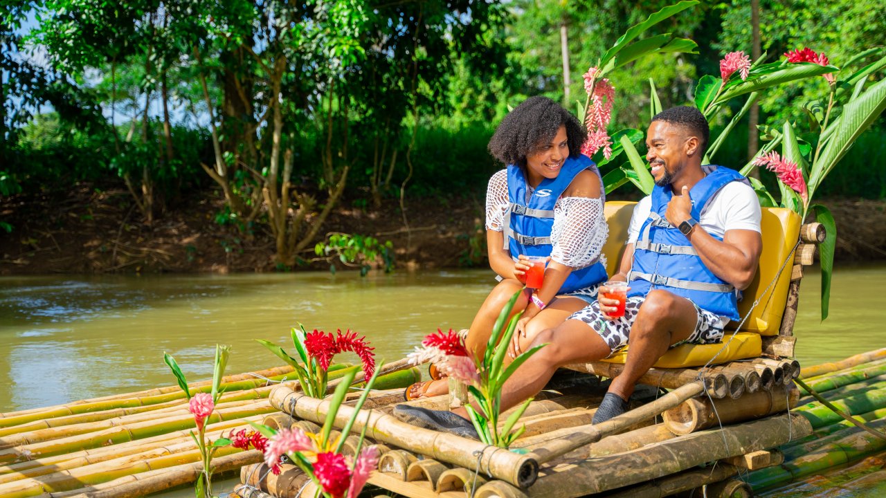 Bamboo Rafting at Good Hope image