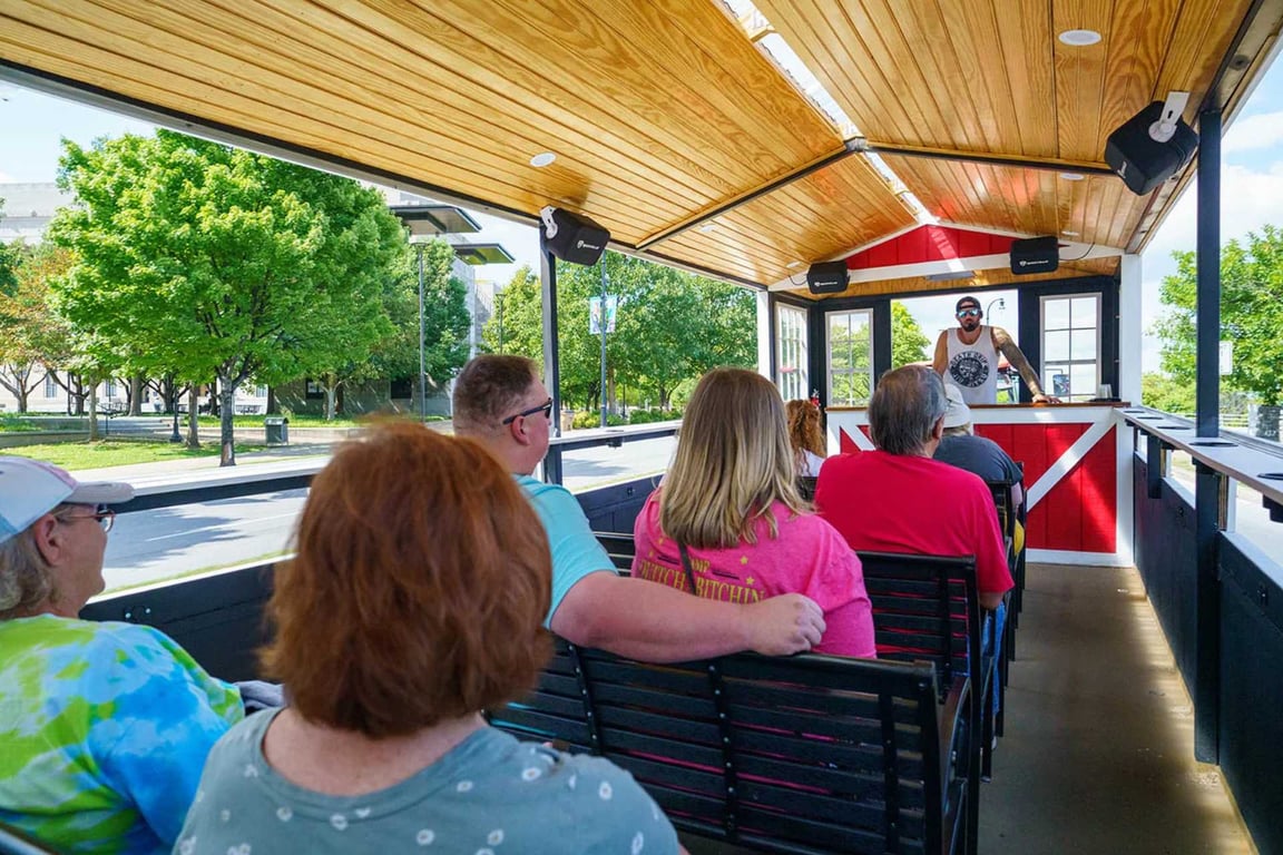Hayride Sightseeing Tour Tour Image 2