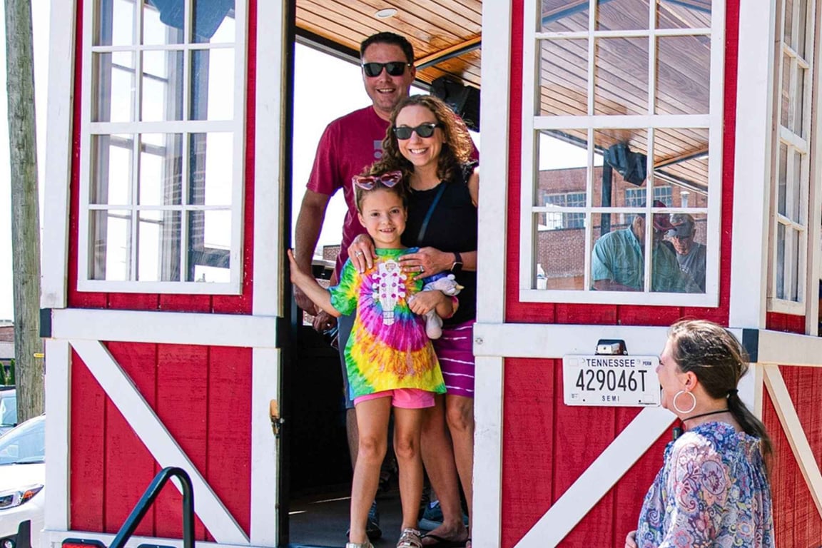 Hayride Sightseeing Tour Tour Image 3