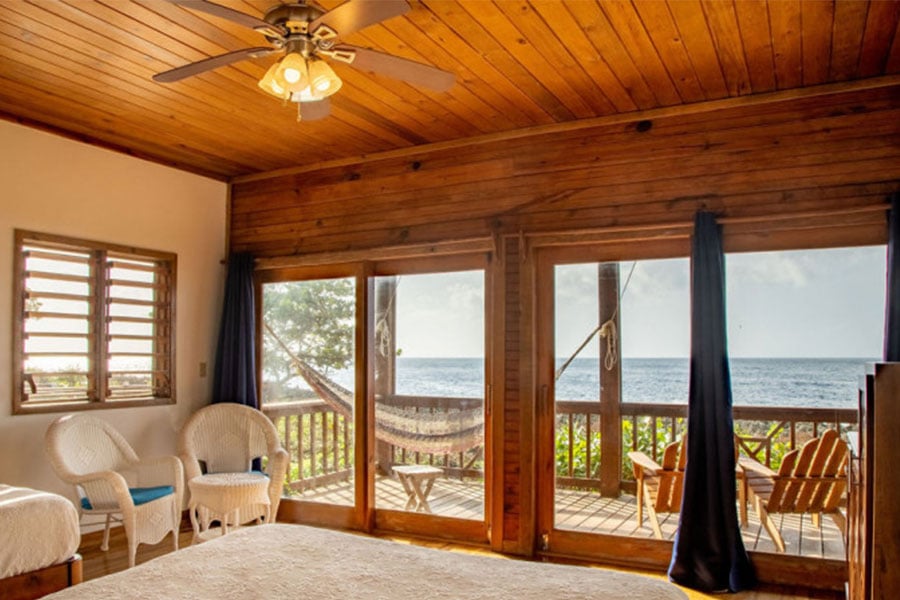 Best Hotels & Resorts in Roatan