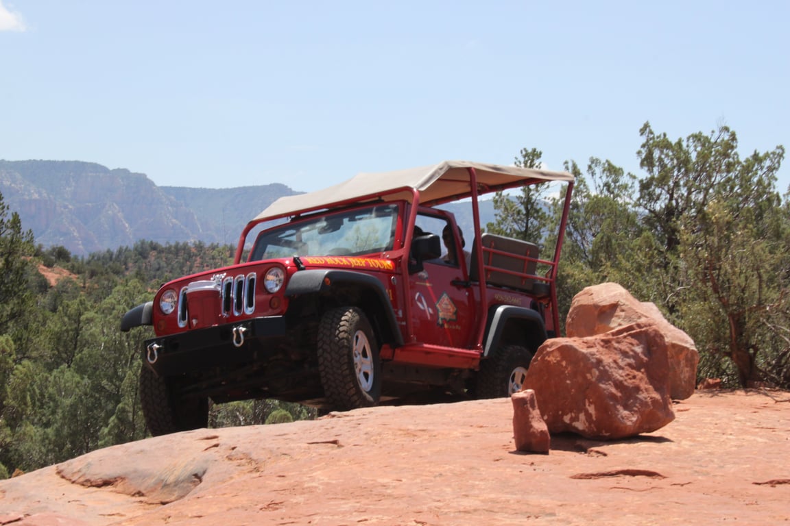 Private Moderately Bumpy Jeep Tour- 1.5 Hour Soldiers Pass Trail Off-Road (Up to 6 People) Tour Image 4