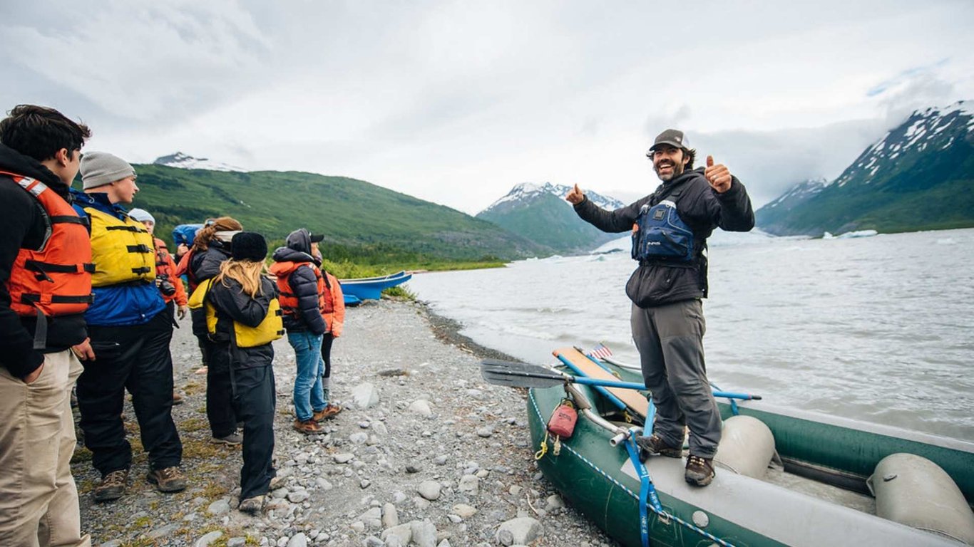 Bears, Trains, & Icebergs Tour Tour Image 6