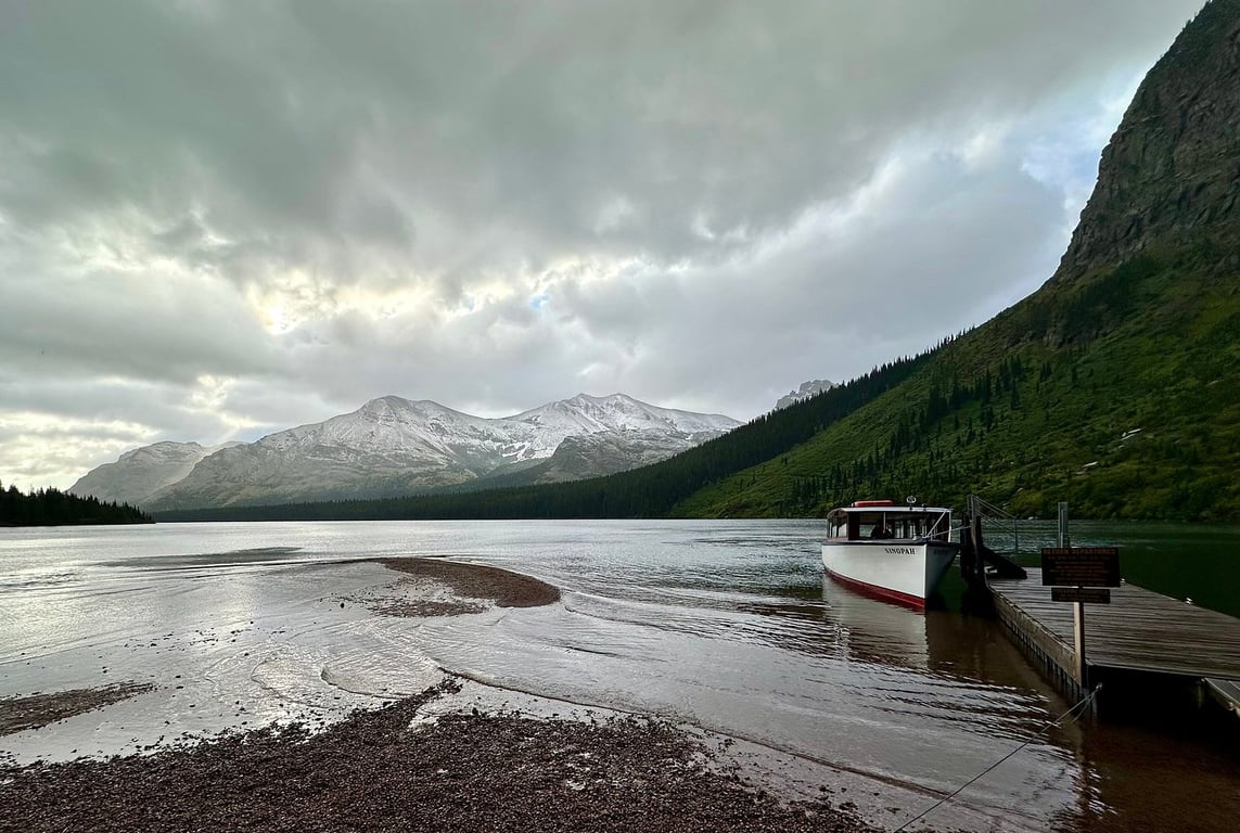 A wonderful boat ride in Two Medicine Lake review image 0