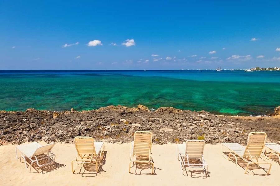 8 Best Beaches On Grand Cayman Island