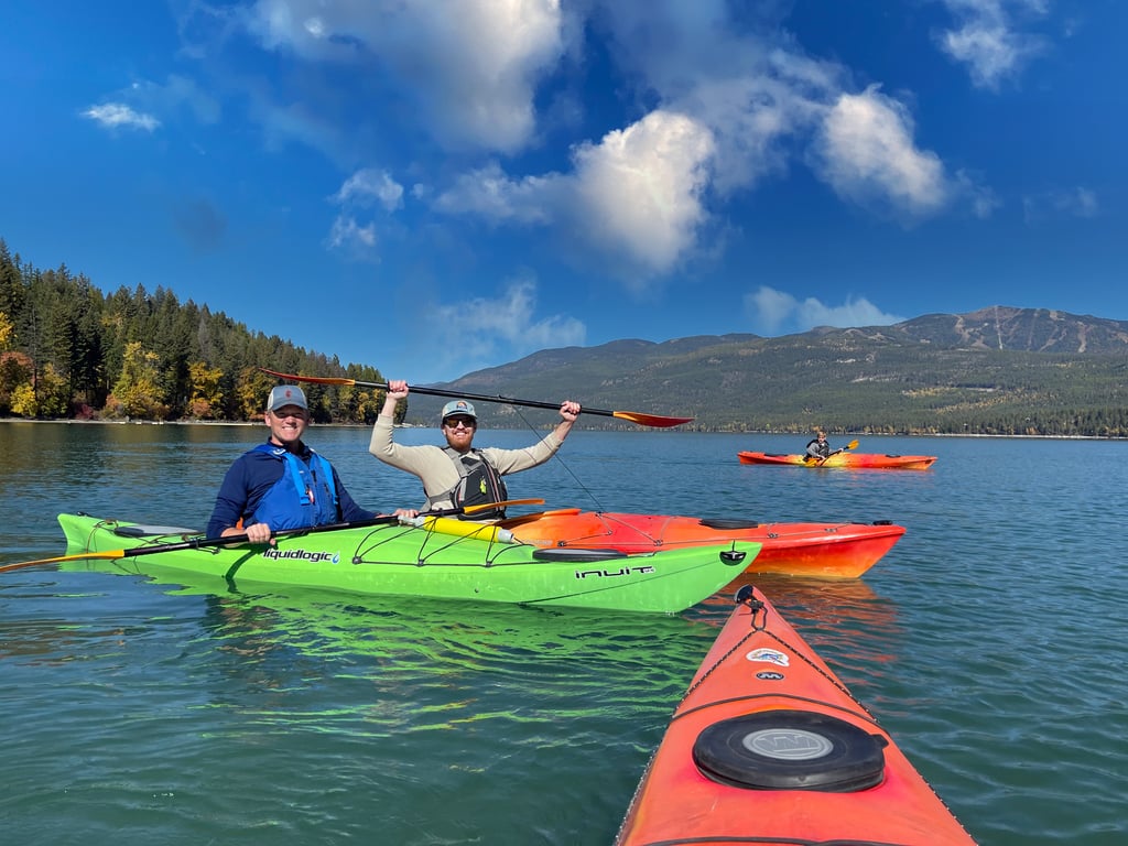 Sightseeing in Flathead Lake image