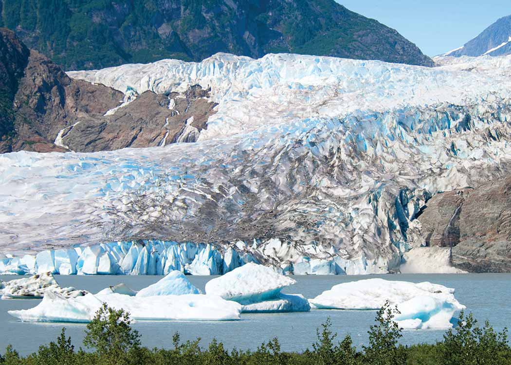 Mendenhall Lake Kayaking Adventure Tour Image 5