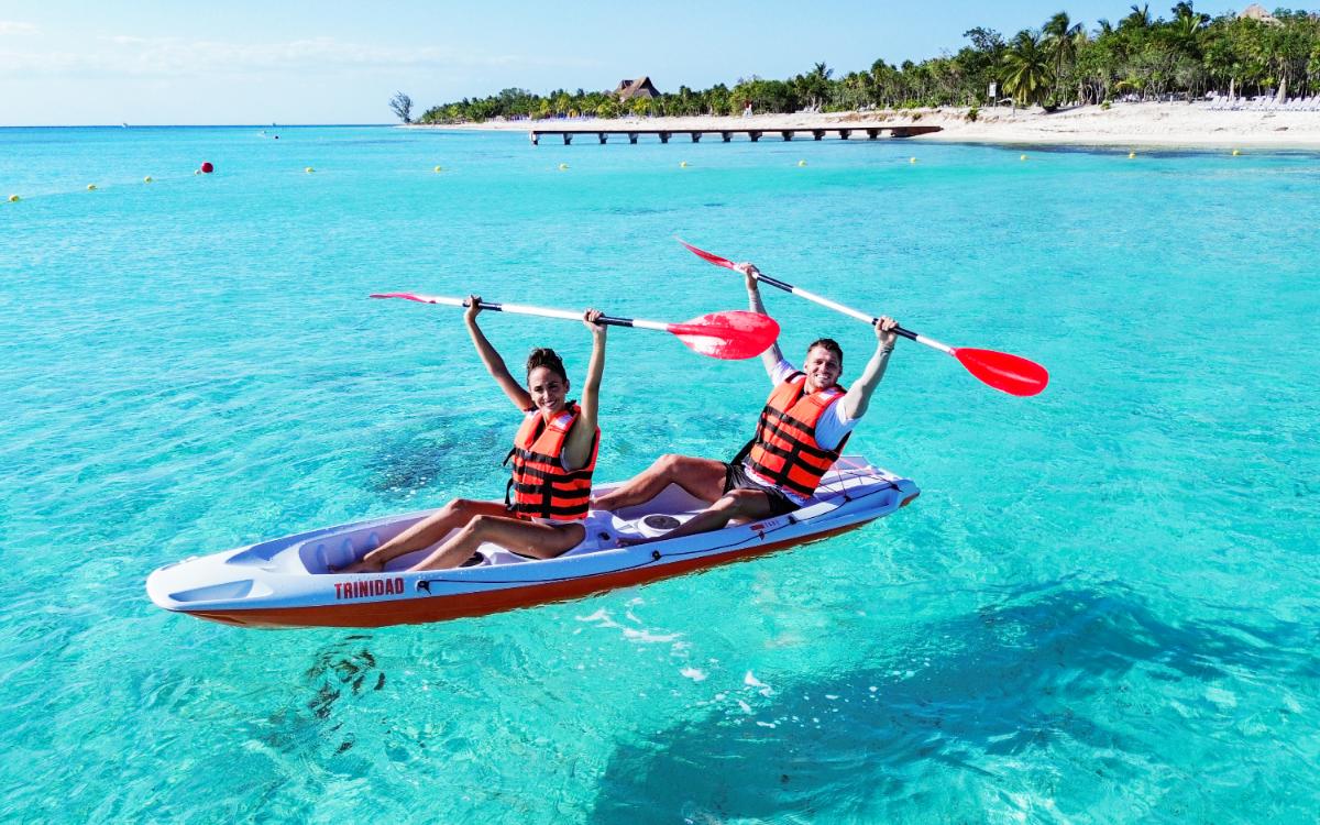 Cozumel 3-in-1 Water Adventure: Kayak, Paddle & Snorkel Tour Image 2
