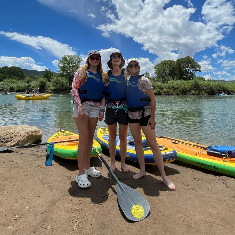 Animas River Paddle + Picnic Tour Image 4