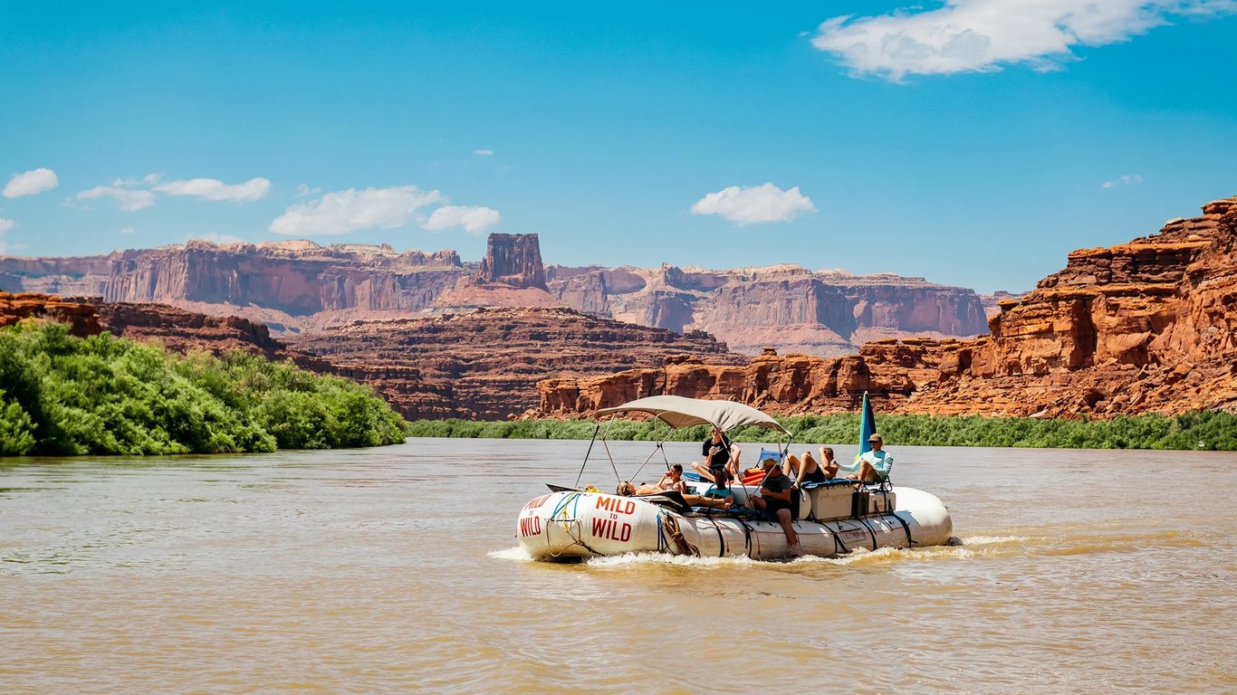 Raft in Moab image