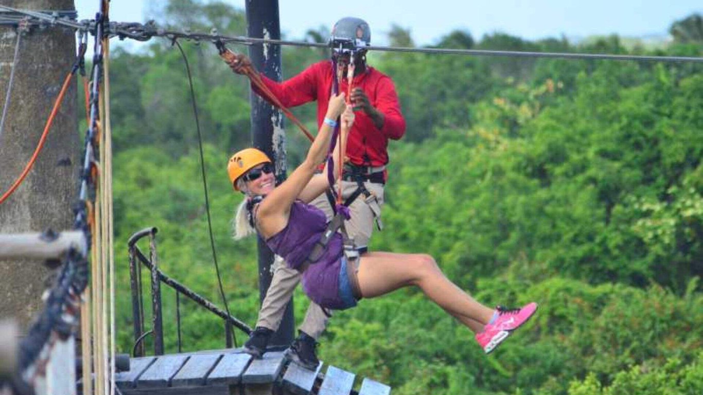 Splash Of Emotions & Zip Line Tour Tour Image 4