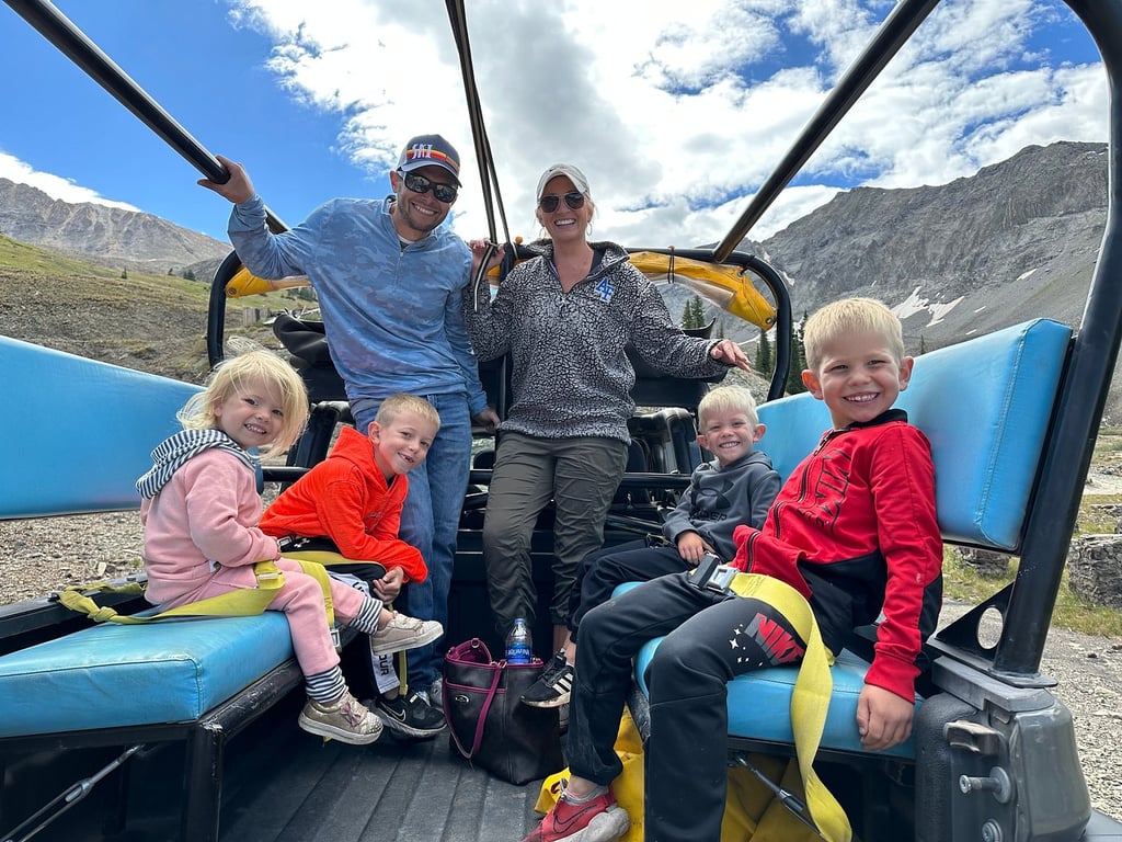 Half Day Telluride Jeep Tour Imogene Pass Tour Image 7