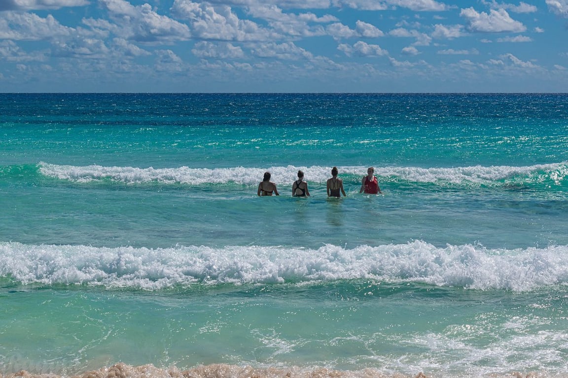Great tour for uncrowded beaches and local spots! review image 0