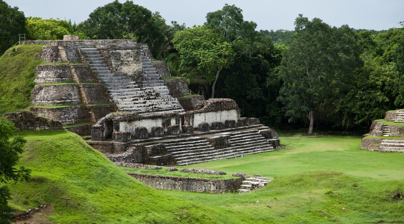 A Cruisers Guide to Belize’s Mayan Ruins