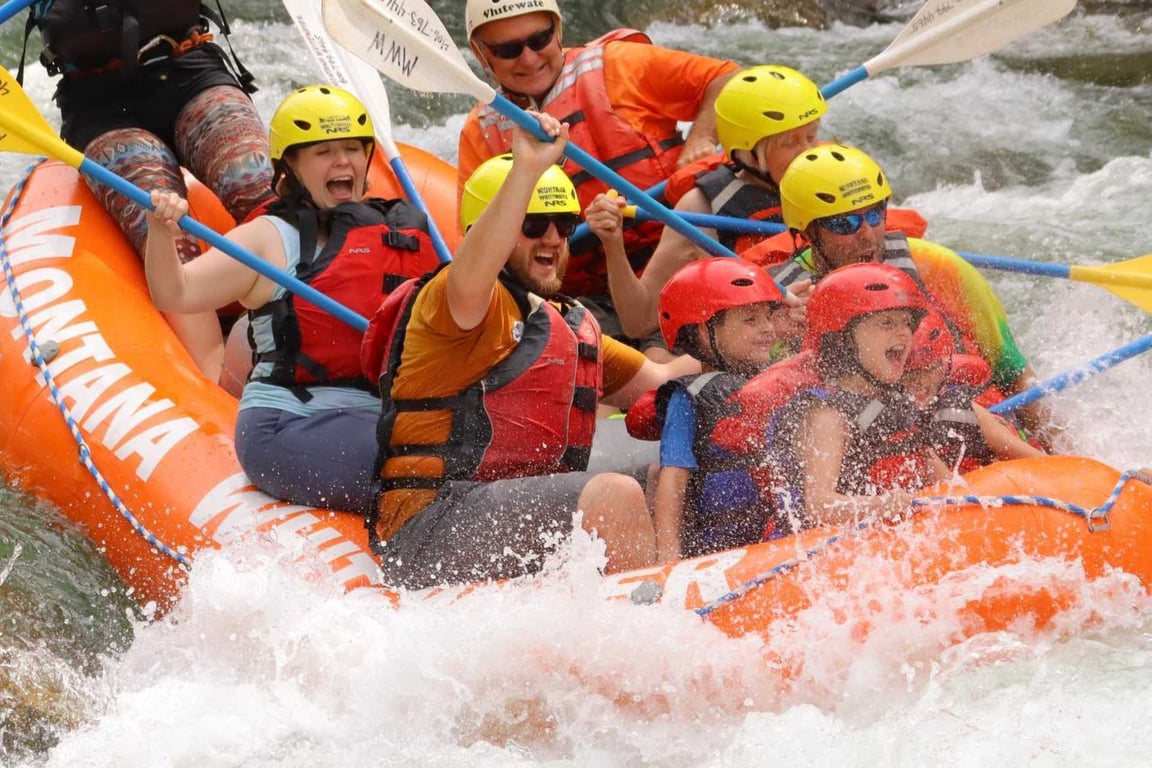 Yellowstone River Full Day Paradise Raft Trip Tour Image 6