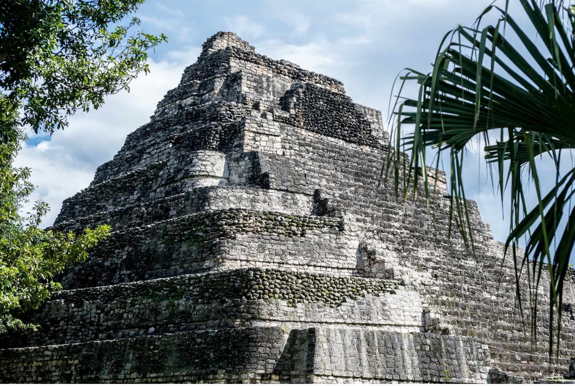 chacchoben mayan ruins temple