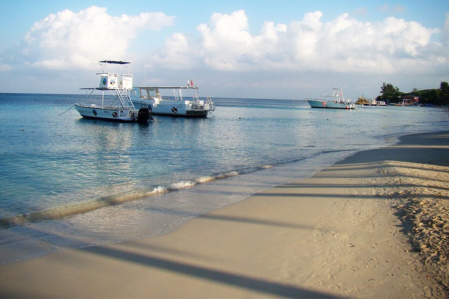 Roatan: Our Expert Visitor's Guide