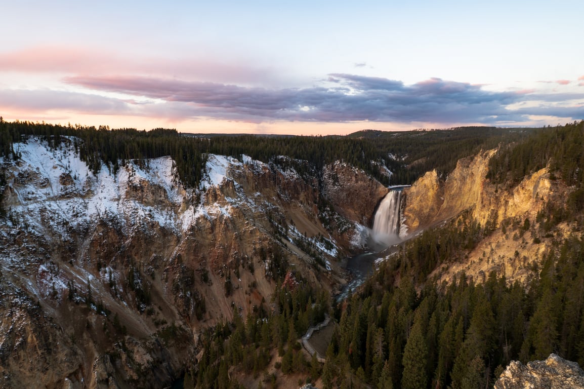 Wildlife & Waterfalls Private Tour From West Yellowstone Tour Image 12