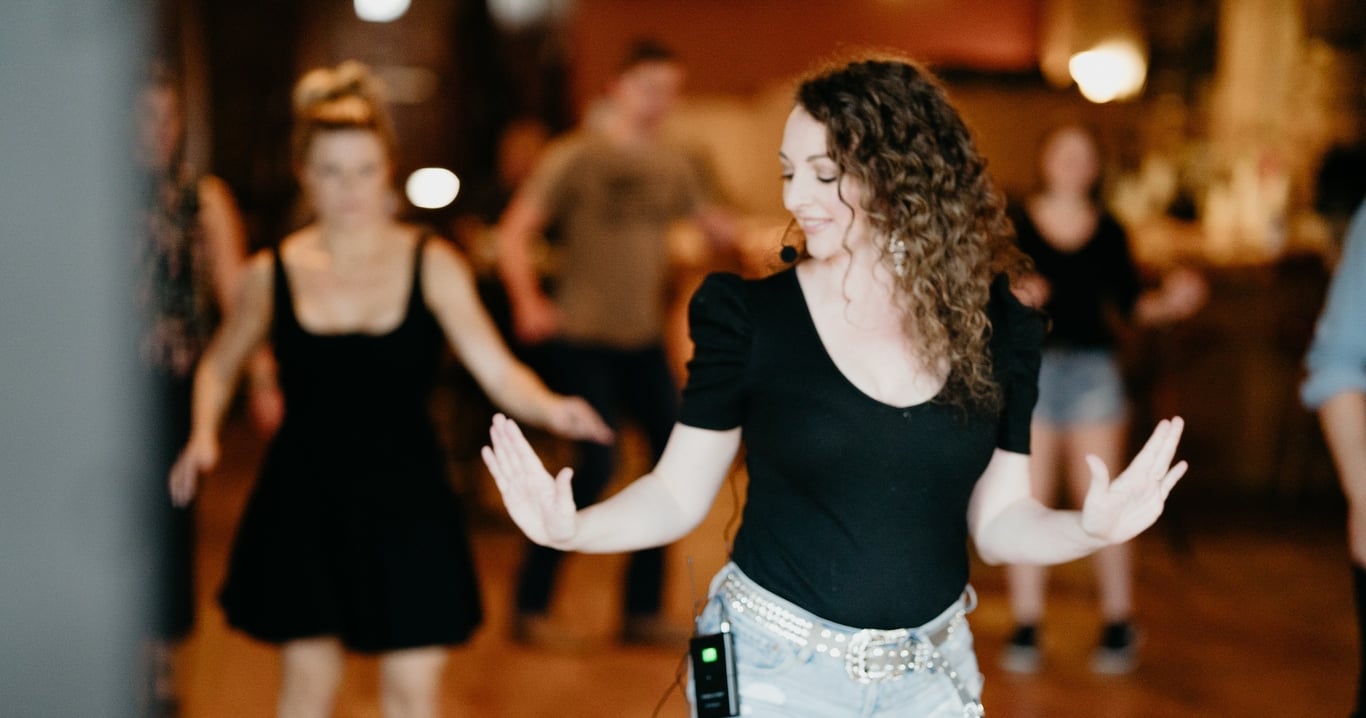 Nashville Line Dancing | Fun Instructor-Led Lessons for Beginners Tour Image 3