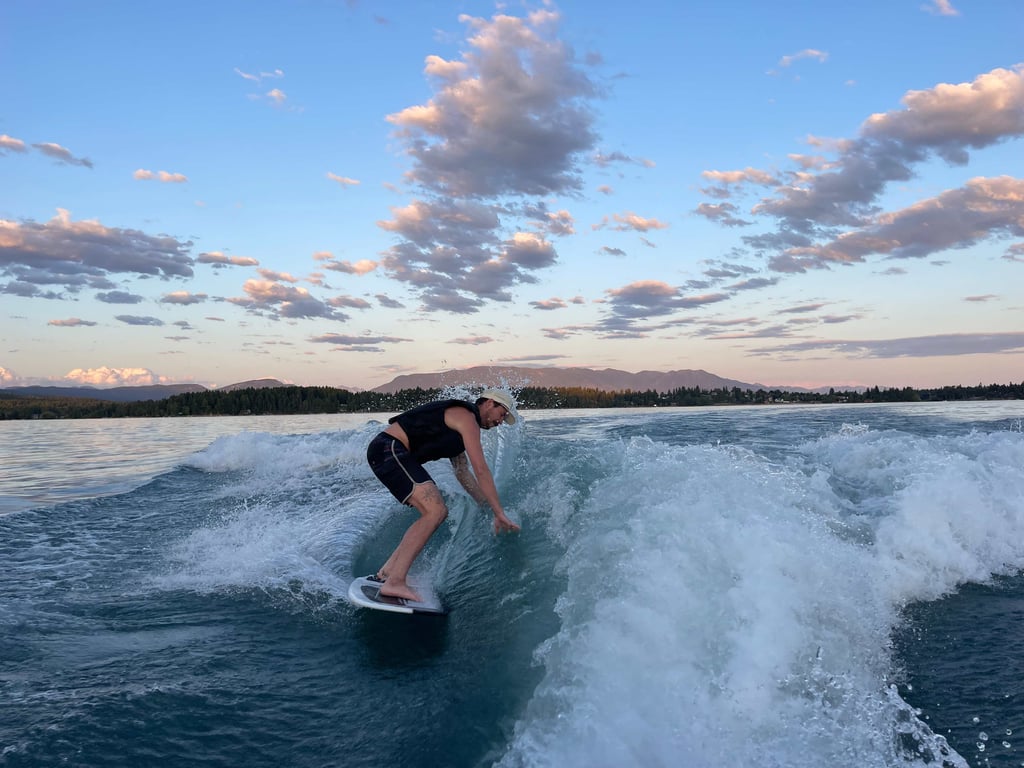 Whitefish Lake Wake Surfing - Half-Day Tour Image 4