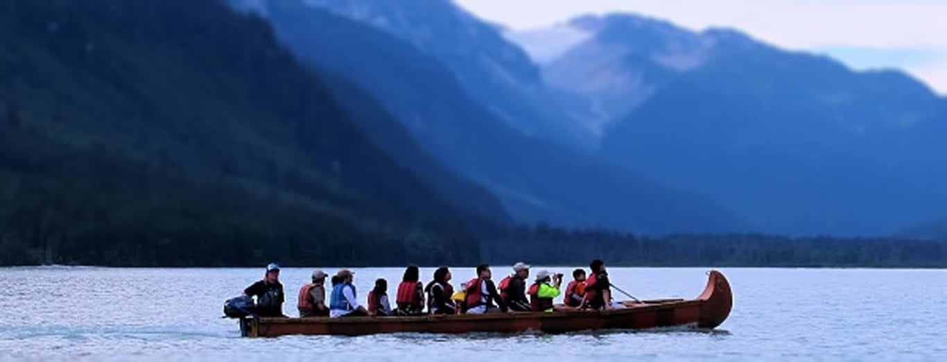 Chilkoot Canoe Wildlife Safari image