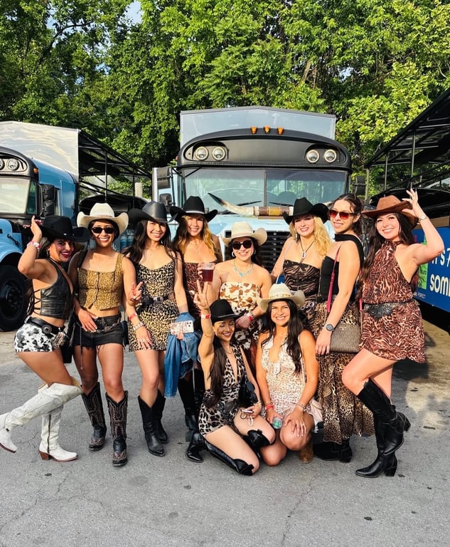 Nashville's Honky Tonk Party Express | Afternoon & Evening Party Bus Tour Image 4