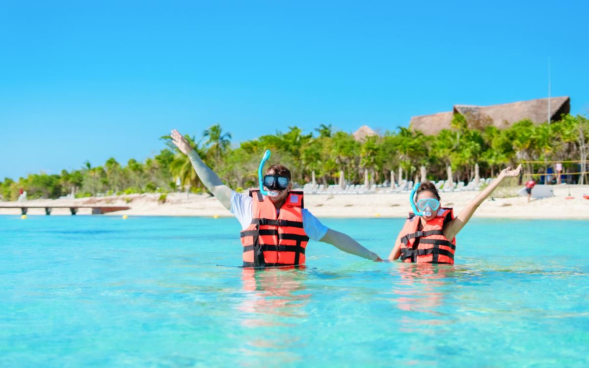 Cozumel 3-in-1 Water Adventure: Kayak, Paddle & Snorkel Tour Image 3