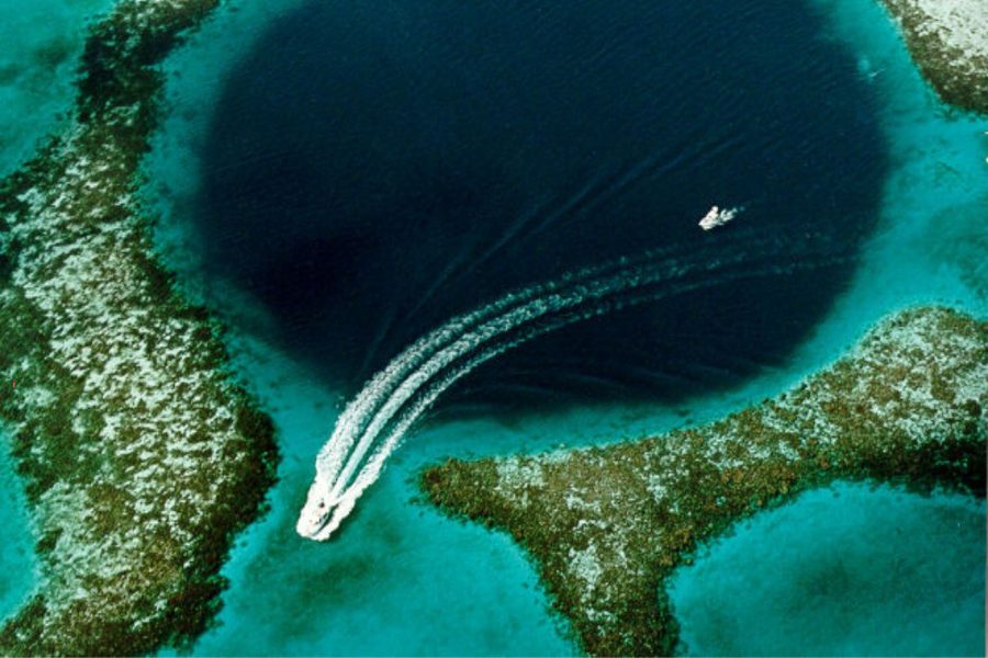 Our Local Expert's Guide to the Blue Hole of Belize